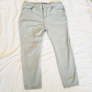 Women's Sonoma Sage Boyfriend Jeans